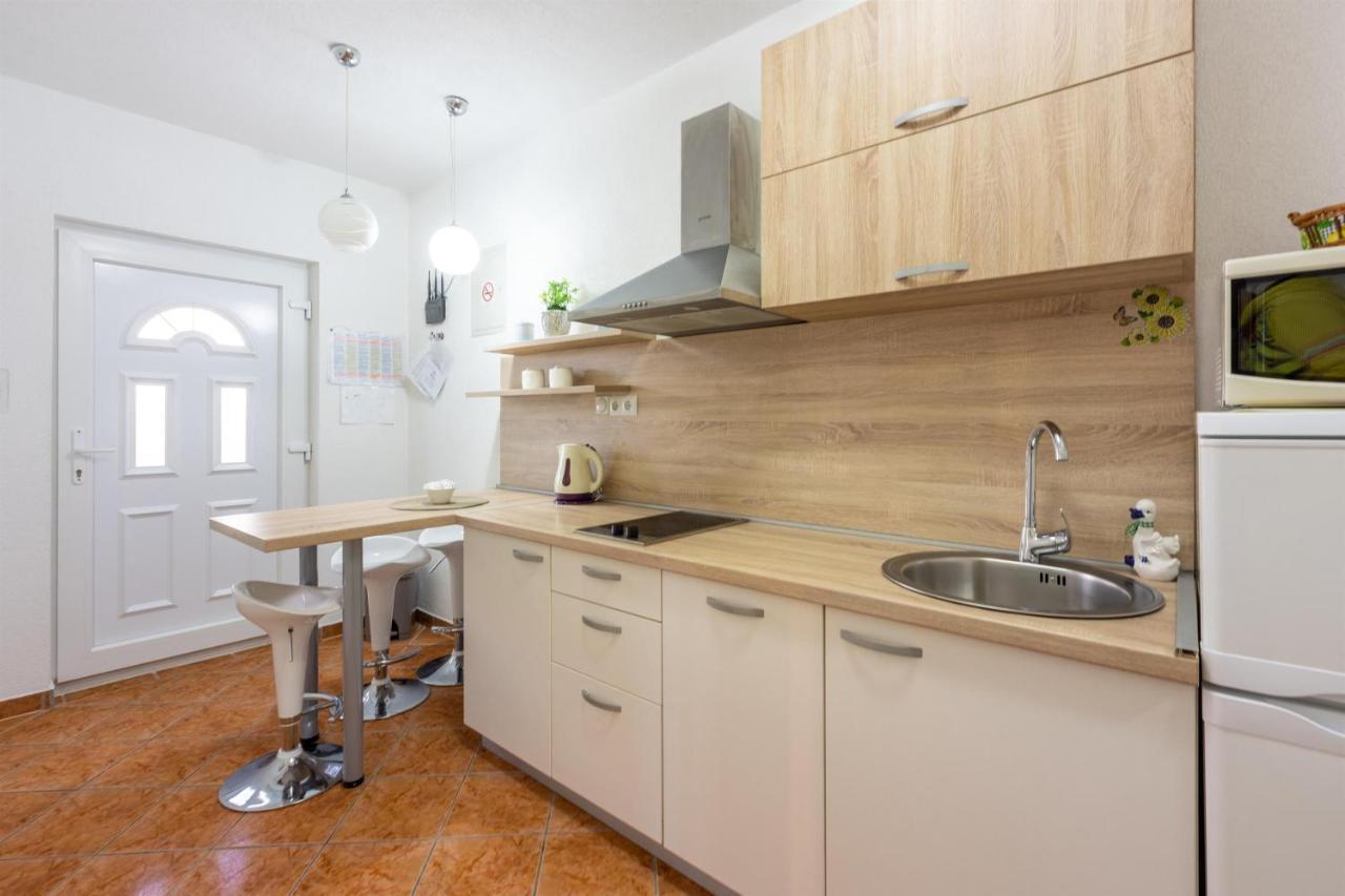 Apartments Pera Selce Kültér fotó